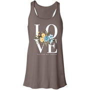 son nom est Yeshua B8800 Flowy Racerback Tank